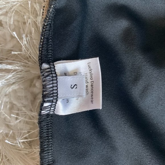 LuckyLeo Black Breeze Cap Sleeve Leotard - Picture 5 of 5